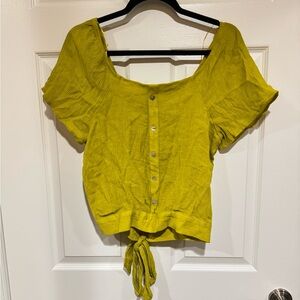 Women’s off-the-shoulder top